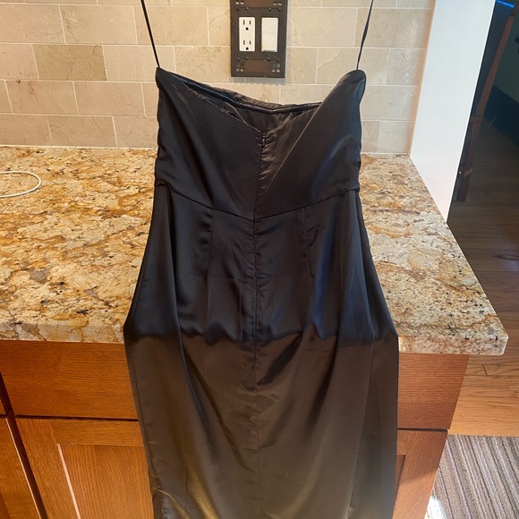 Meshki Black Satin Dress - Picture 3 of 3